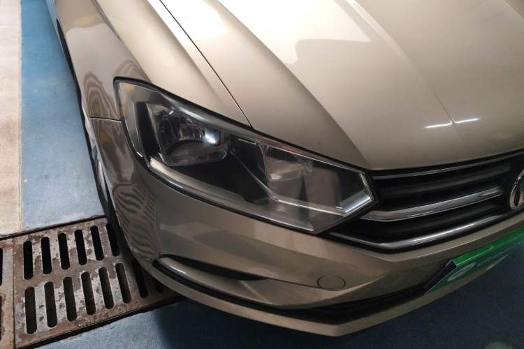 Used Volkswagen Bora 2016 1.6L Automatic Fashion Model