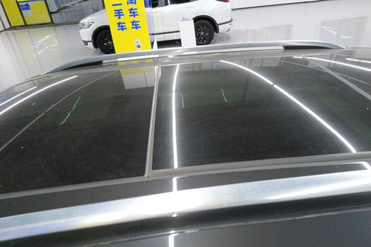 Used Volkswagen Tayron 2019 330TSI Two-Wheel Drive Luxury Model China VI Standard