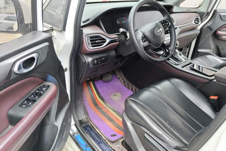 Used GAC Trumpchi M6 2021 270T DCT Luxury Edition (7 Seats) Driver Seat