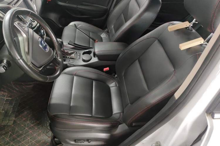 Used CHANGAN CS75 2014 1.8T Automatic Prestige Model China IV Standard Left Front Seat