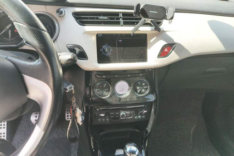 Used DS 3 2012 1.6L Supreme Edition