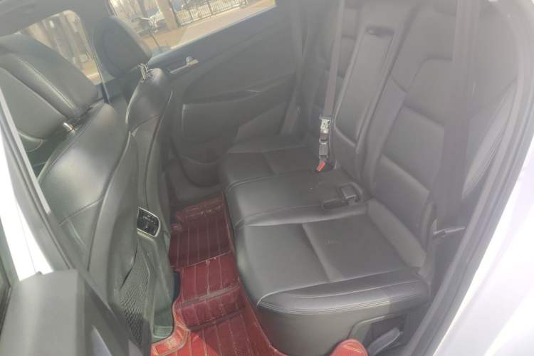 Used Hyundai Tucson 2015 1.6T Dual-Clutch Two-Wheel-Drive Leading Model