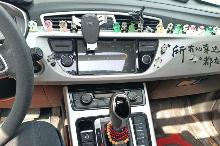 Used Geely Auto Emgrand X7 Sport 2016 1.8TD Automatic Smart Connectivity Version
