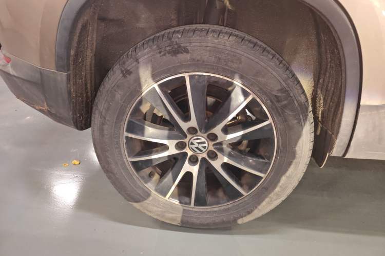 Used Volkswagen Tiguan 2013 1.8TSI Automatic Two-Wheel Drive Luxury Model Right Rear Wheel Hub