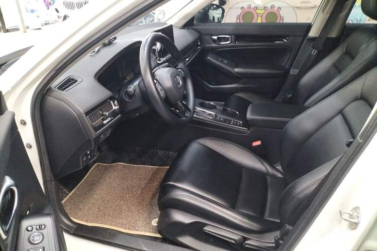 Used Honda Civic 2022 240TURBO CVT Dynamic Edition
