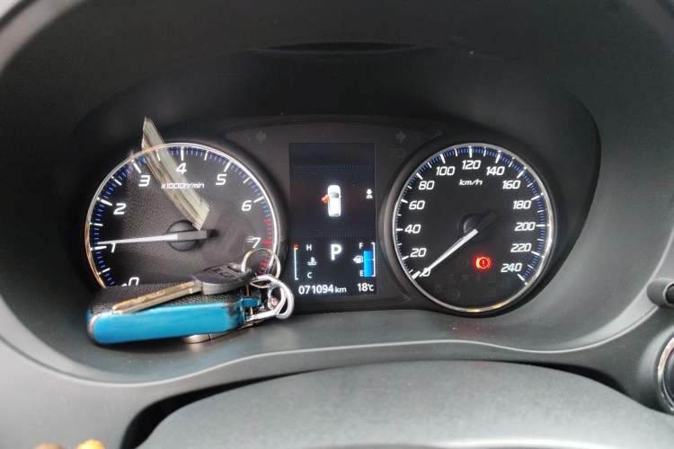 Used Mitsubishi Outlander 2019 2.0L Two-Wheel Drive Comfort Edition 5 Seats China V Standard
