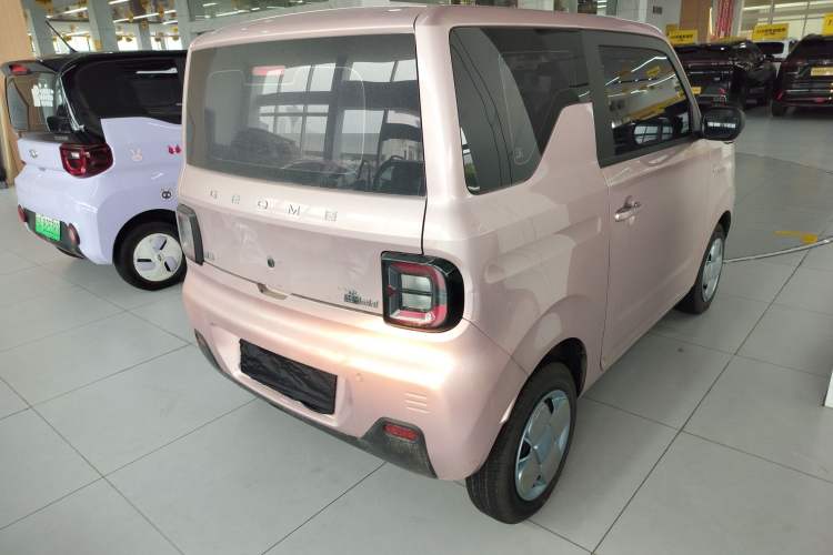 Used Geely Galaxy Panda 2024 Panda Mini 200km Dragon Edition
