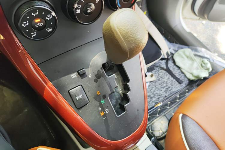 Used Toyota Verso 2012 180V CVT Supreme Edition
