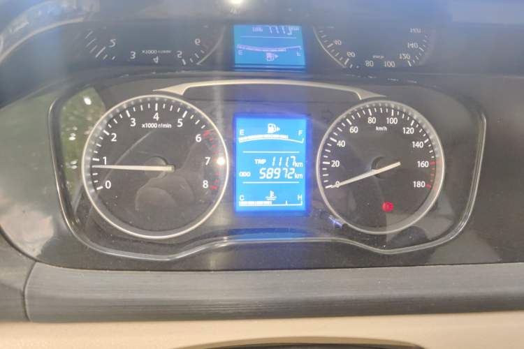 Used CHANGAN KUAYUE Xing V3 2022 1.5L Gasoline Standard Model 2-Seat Van JL473QH Odometer Close Up