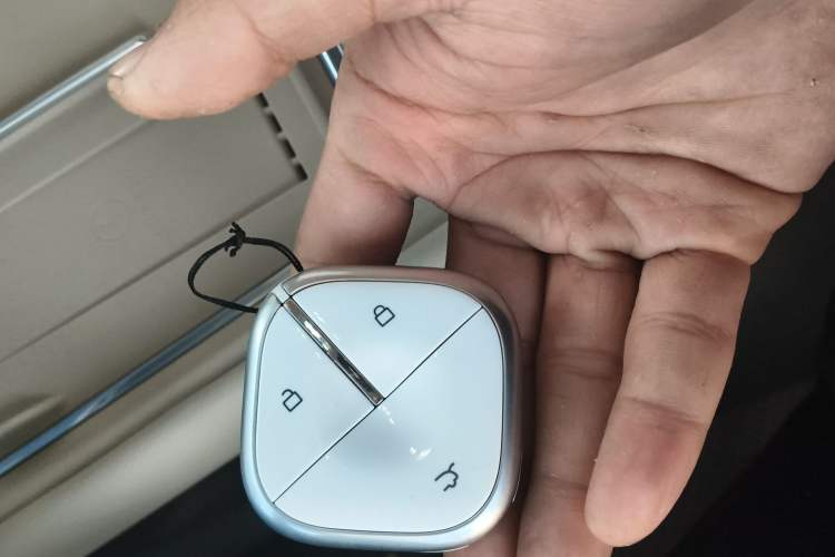 Used Baojun Yunhai 2026 Model 500km Pure Electric Standard Edition
