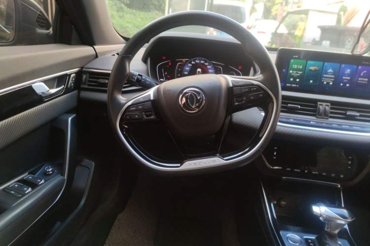 Used Dongfeng Aeolus Yixuan 2020 230T Automatic Cool Stylish Dark Knight Edition
