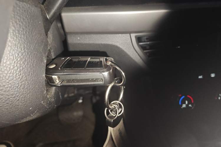 Used Volkswagen Lavida 2019 1.5L Automatic Comfort Edition China VI Standard Vehicle Key