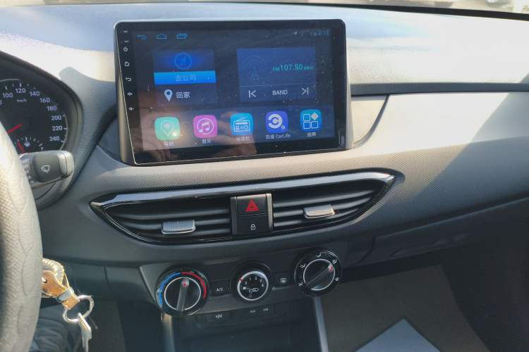 Used Hyundai Celesta 2018 1.6L Automatic GL Enjoyment Edition China VI compliant Audio And AC Panel