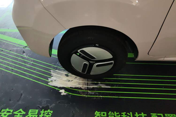 Used LINGBOX uni 2025 Mildly Sweet Version 11.52 kWh