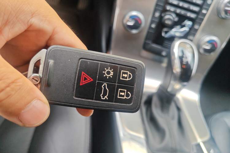 Used Volvo S60 2019 S60L Facelift T5 Intelligent Advanced Edition
