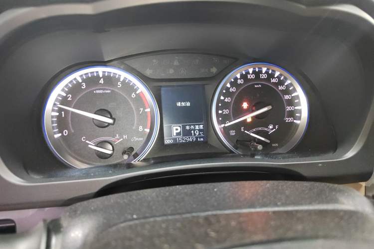 Used Toyota Highlander 2015 2.0T Four-Wheel Drive Elite Edition 7-Seater Instrument Cluster