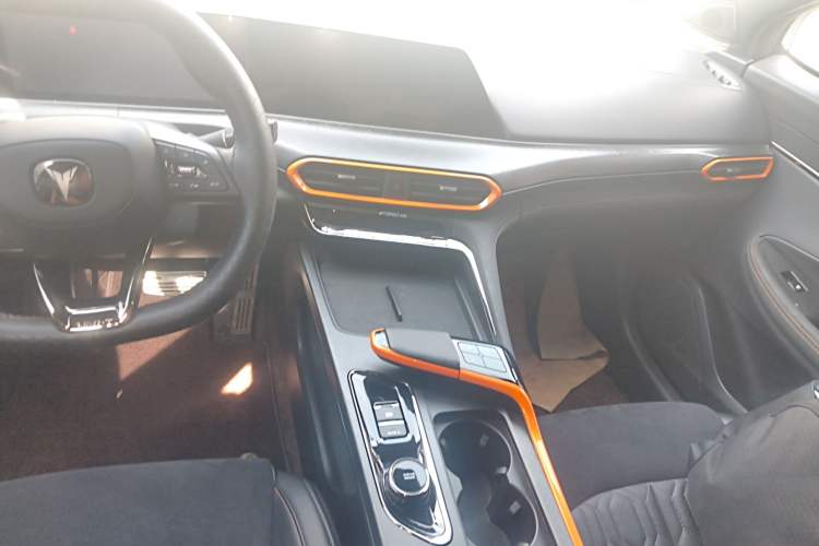 Used CHANGAN UNI-T 2022 2.0T Sport Edition Premium Version
