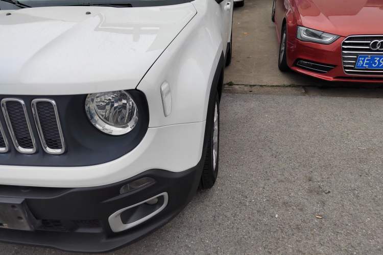 Used Jeep Renegade 2017 180T Automatic High-Energy Version Left Front Headlight