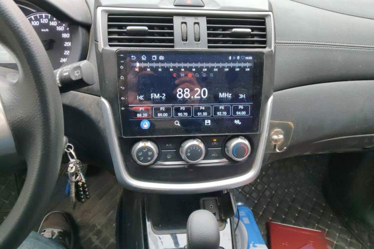 Used Nissan Tiida 2019 1.6L CVT Cool Dynamic Version China V Standard
