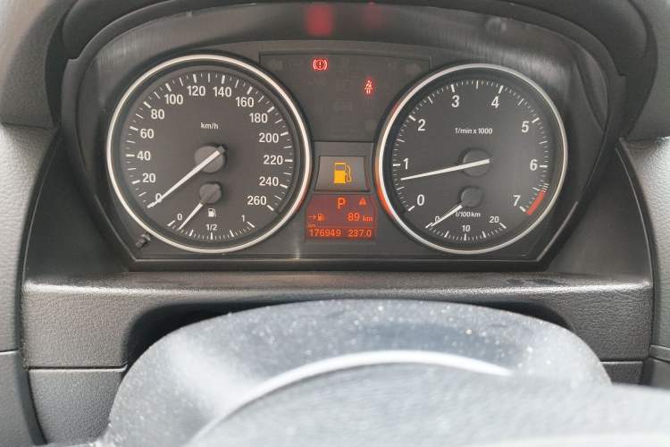 Used BMW X1 2013 sDrive18i Sport Design Package