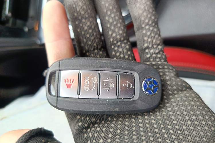 Used Venucia D60 2018 1.6L Manual Smart Connect Elite Edition