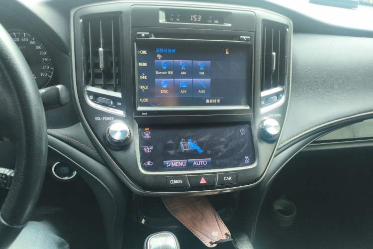 Used Toyota Crown 2015 2.0T Fashion Edition Audio And AC Panel