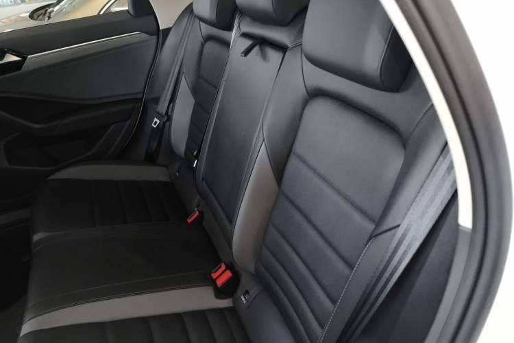 Used Volkswagen Sagitar 2022 280TSI DSG Excellence Edition Left Rear Seat