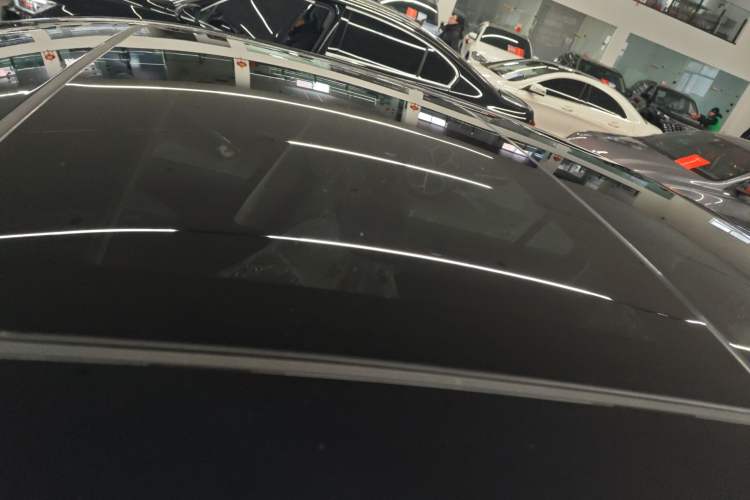 Used Hongqi H5 PHEV 2025 130 Super Hybrid Version
