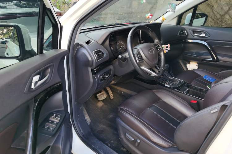 Used GAC Trumpchi GS4 2018 235T Automatic Two-Wheel Drive Luxury Smart Connectivity Version