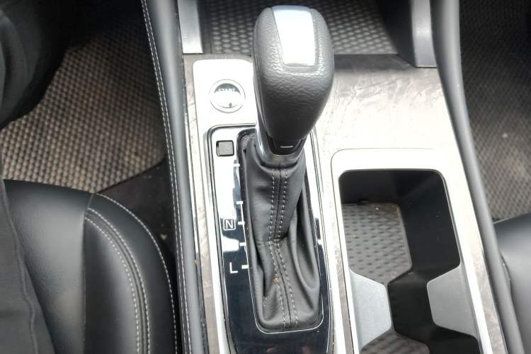 Used Nissan Teana 2024 2.0L XE Genuine Edition
