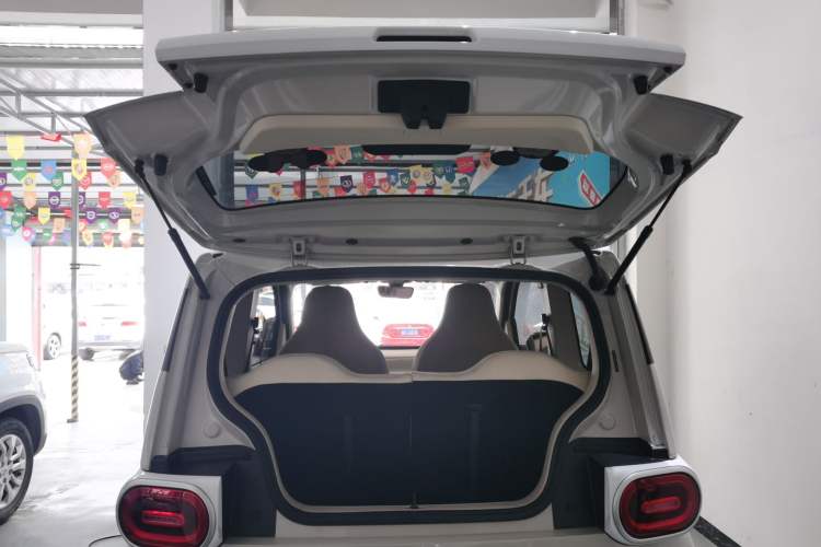 Used Wuling Hongguang MINIEV 2024 3rd Generation 215km Youth Edition