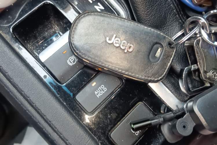 Used Jeep Grand Commander 2018 2.0T Four-Wheel Drive Prestige Edition China V