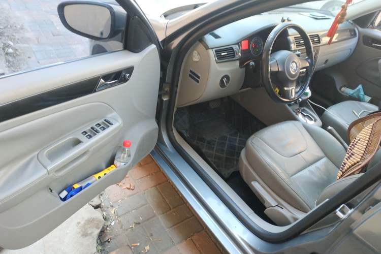 Used Volkswagen Bora 2012 1.6L Automatic Comfort Edition