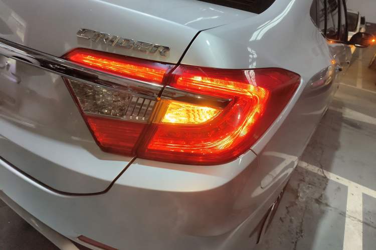 Used Honda Crider 2013 1.8L automatic comfort version