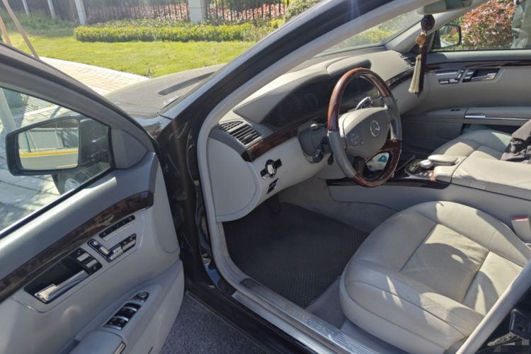 Used Mercedes-Benz S-Class 2012 S 350 L Grand Edition Driver Seat