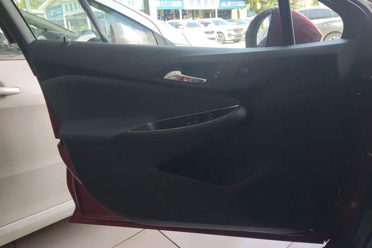 Used Chevrolet Cruze 2017 1.5L Automatic Pioneer Sunroof Edition