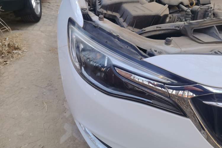 Used Buick Excelle GX 2018 18T Automatic Elite Model