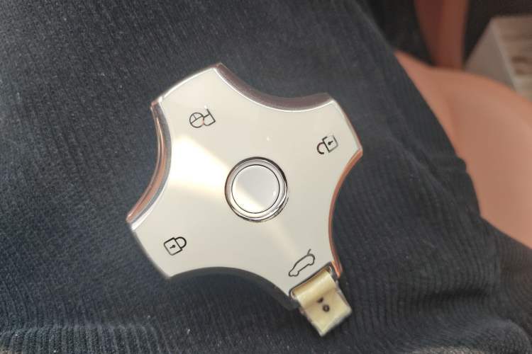 Used Dongfeng eπ eπ007 2025 Model Pure-Electric 650 Pro Cruise Edition
