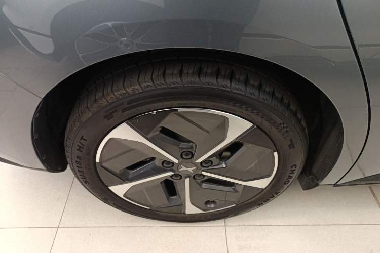 Used XPeng MONA M03 2024 620 with Ultra-Long Range