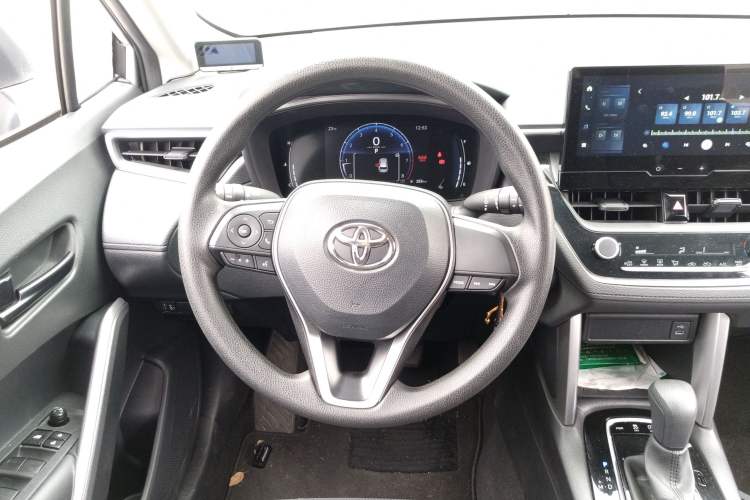 Used Toyota FRONTLANDER 2023 2.0L CVT Elite Edition Steering Wheel