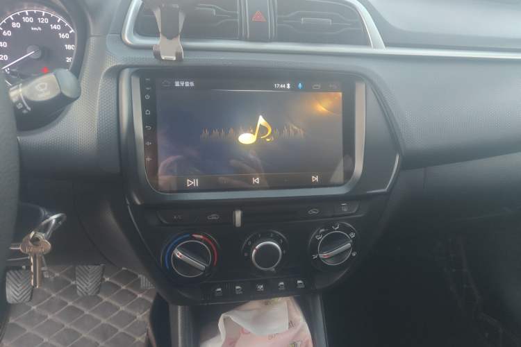 Used Hyundai Verna (older generation) 2017 1.4L Manual Refreshed Version China V Standard
