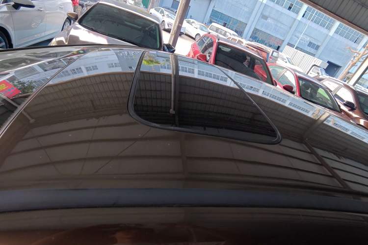 Used Honda Jade 2014 1.8L Automatic Comfort Elite Version 5 Seats
