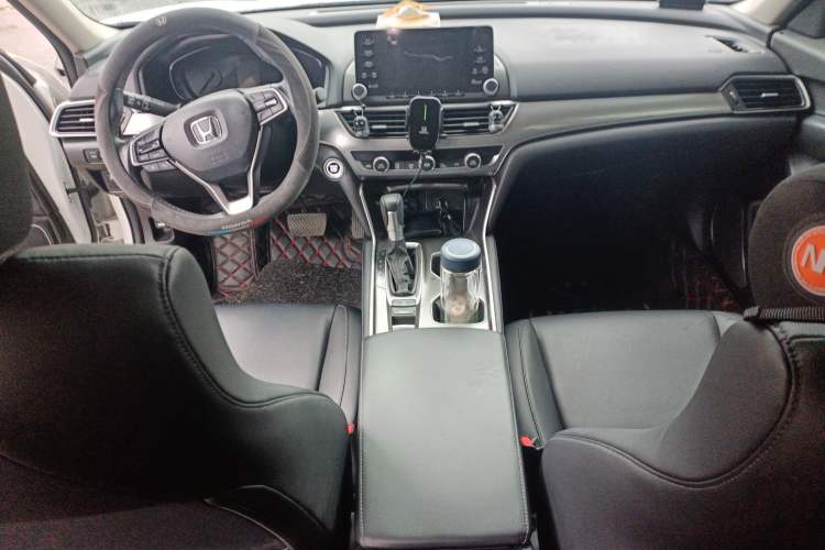 Used Honda Accord 2018 260TURBO Elite Edition China VI Center Console