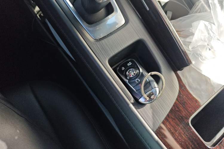 Used Buick LaCrosse 2021 652T Premium Edition Vehicle Key