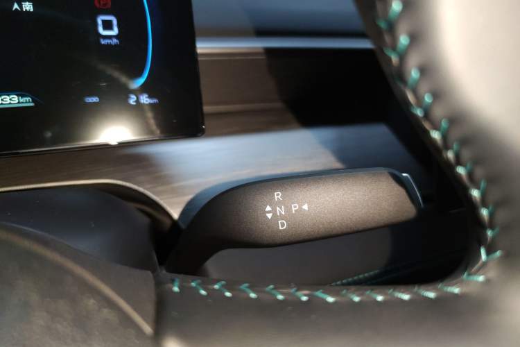 Used BYD Seal 05 DM-i 2026 DM-i 128KM Luxury Edition Gear Lever