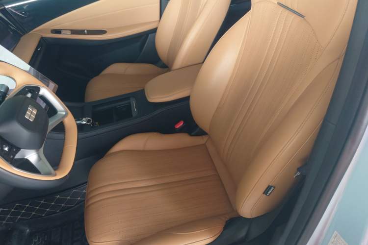 Used Geely Galaxy L7 2023 1.5T 115 km MAX Left Front Seat