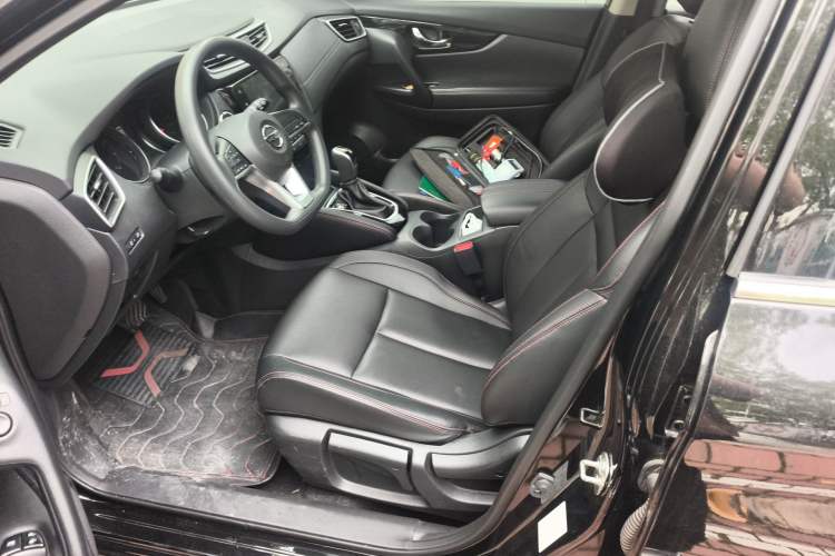 Used Nissan Qashqai 2022 2.0L CVT XV Smart Enjoyment Version Left Front Seat