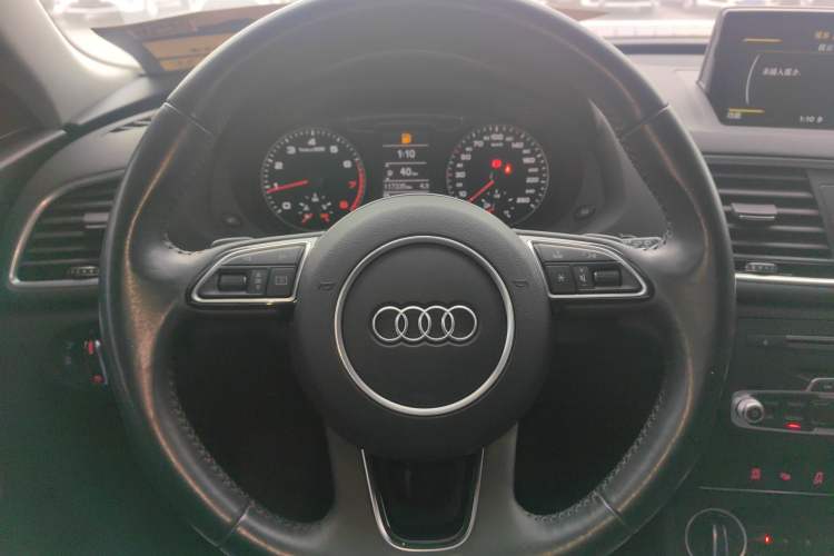 Used Audi Q3 2016 35 TFSI quattro all-wheel-drive style model
