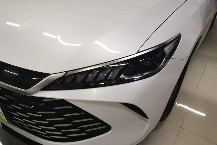 Used BYD Qin PLUS 2025 DM-i Smart Drive 55KM Leading Model