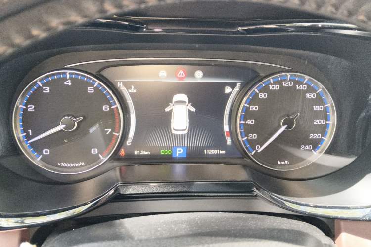 Used GAC Trumpchi GS8 2017 320T Two-Wheel Drive Luxury Smart Connectivity Version (7 Seats)
